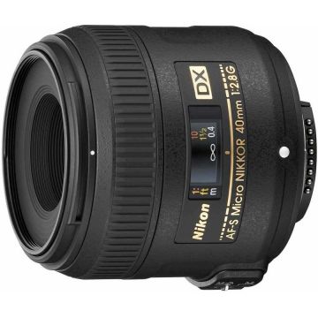 Obiectiv Nikon 40mm f/2.8G ED AF-S DX Micro