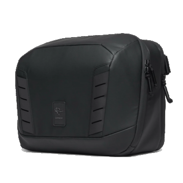 Gomatic Peter McKinnon Camera Messenger 13L