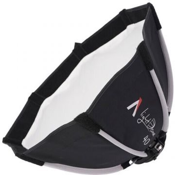 Aputure Softbox Aputure Light Dome 40 Cu Grid Pentru Lampa LED STORM 80c Aputure Softbox Aputure Light Dome 40 Cu Grid Pentru Lampa LED STORM 80c